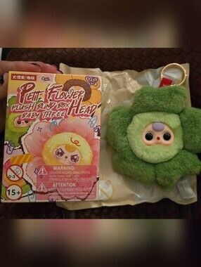 Baby Three Petit Flower Head Plush Pendant - Four Leaf Clover w/Boba Eyes